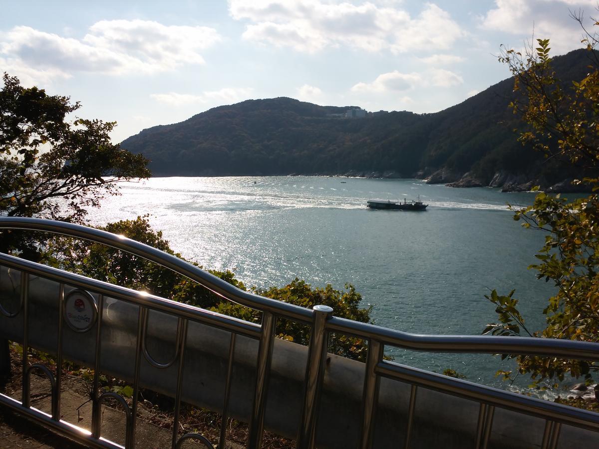 Geoje Jangseungpo Lighthouse Hotel Sodong Exterior foto